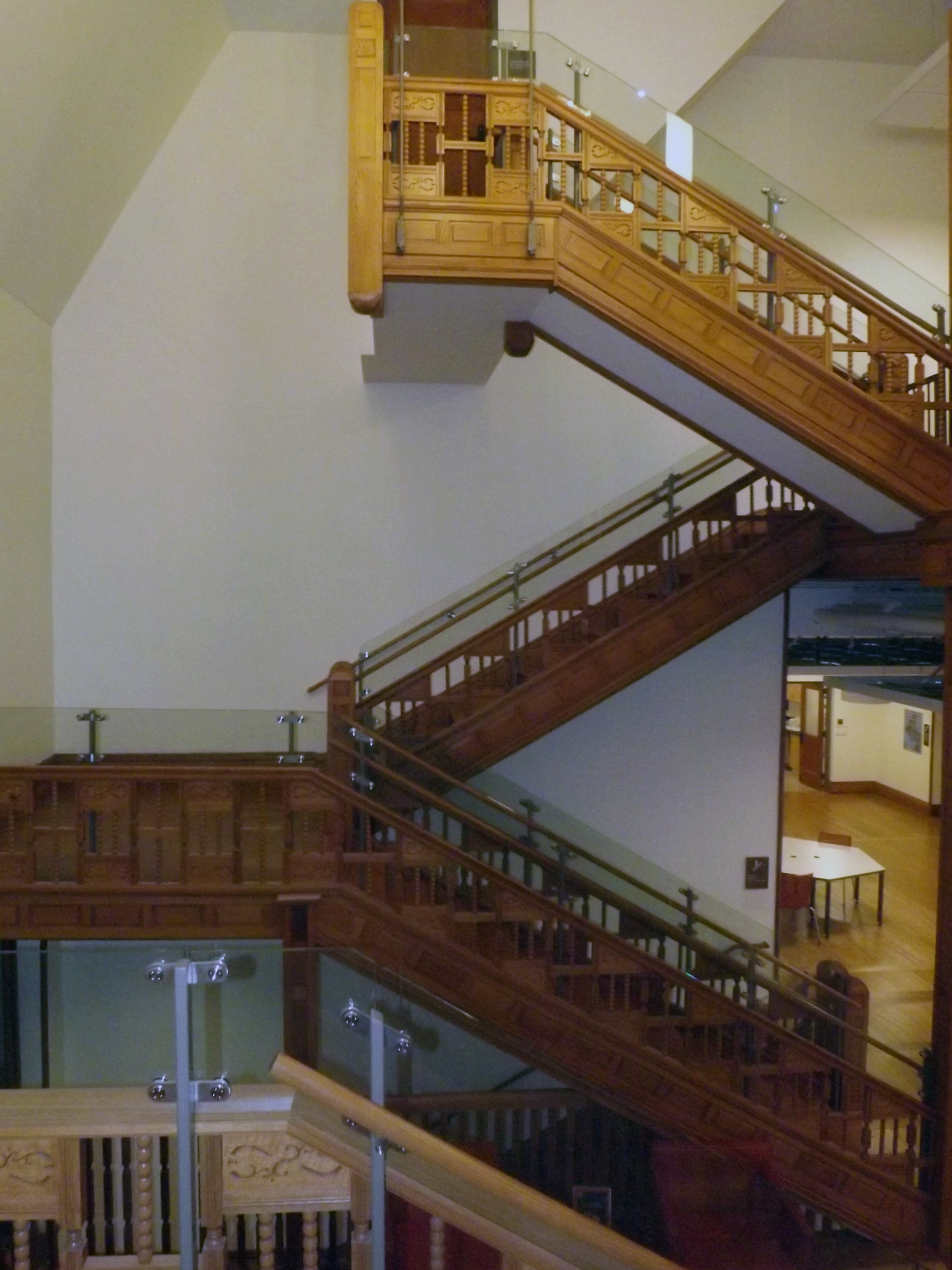 02 – Natural History Building 1892