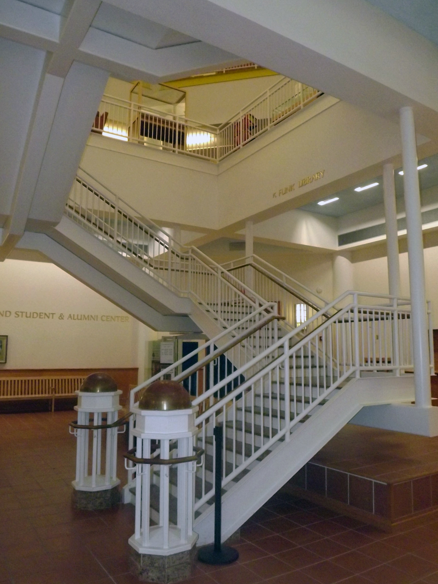 23 – FUNK Library 2001